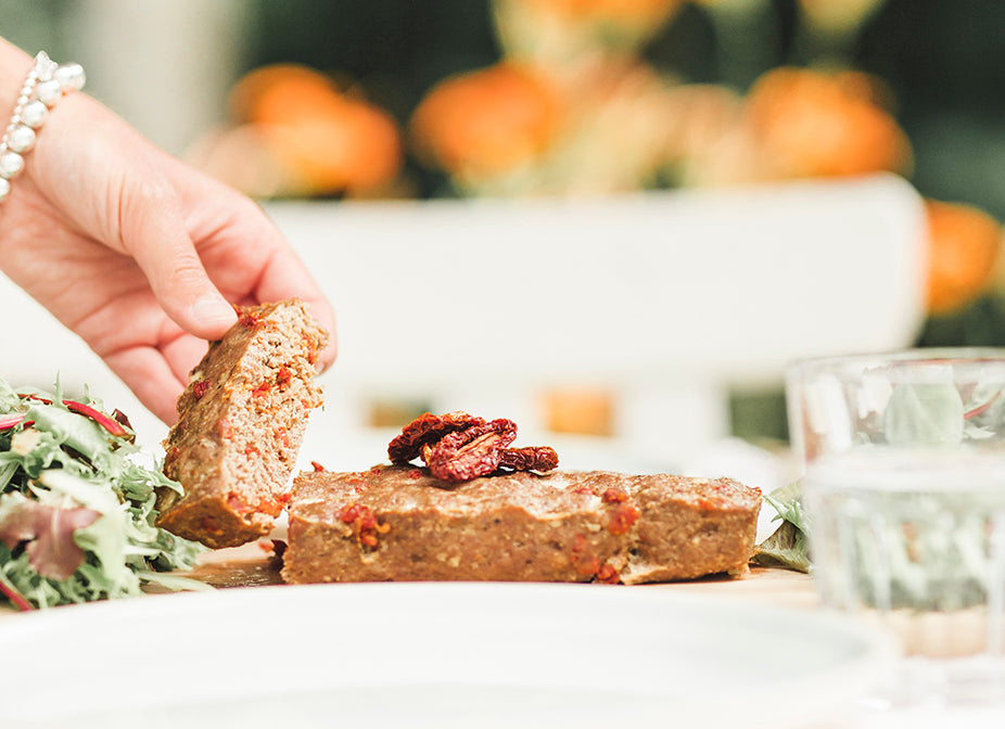 Meatloaf with Sundried Tomatoes and Parmesan Sauce – Belles Combines