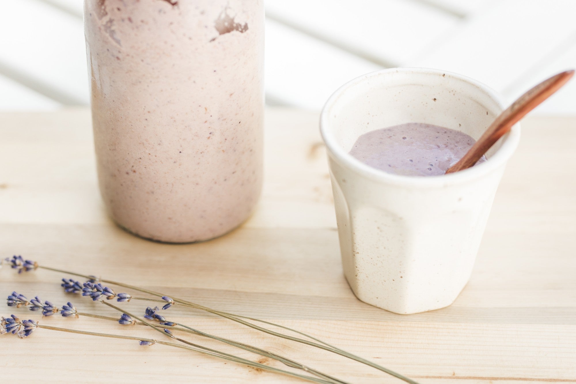 Frozen fruity yogurt or fruity drinkable yogurt &ndash; Belles Combines
