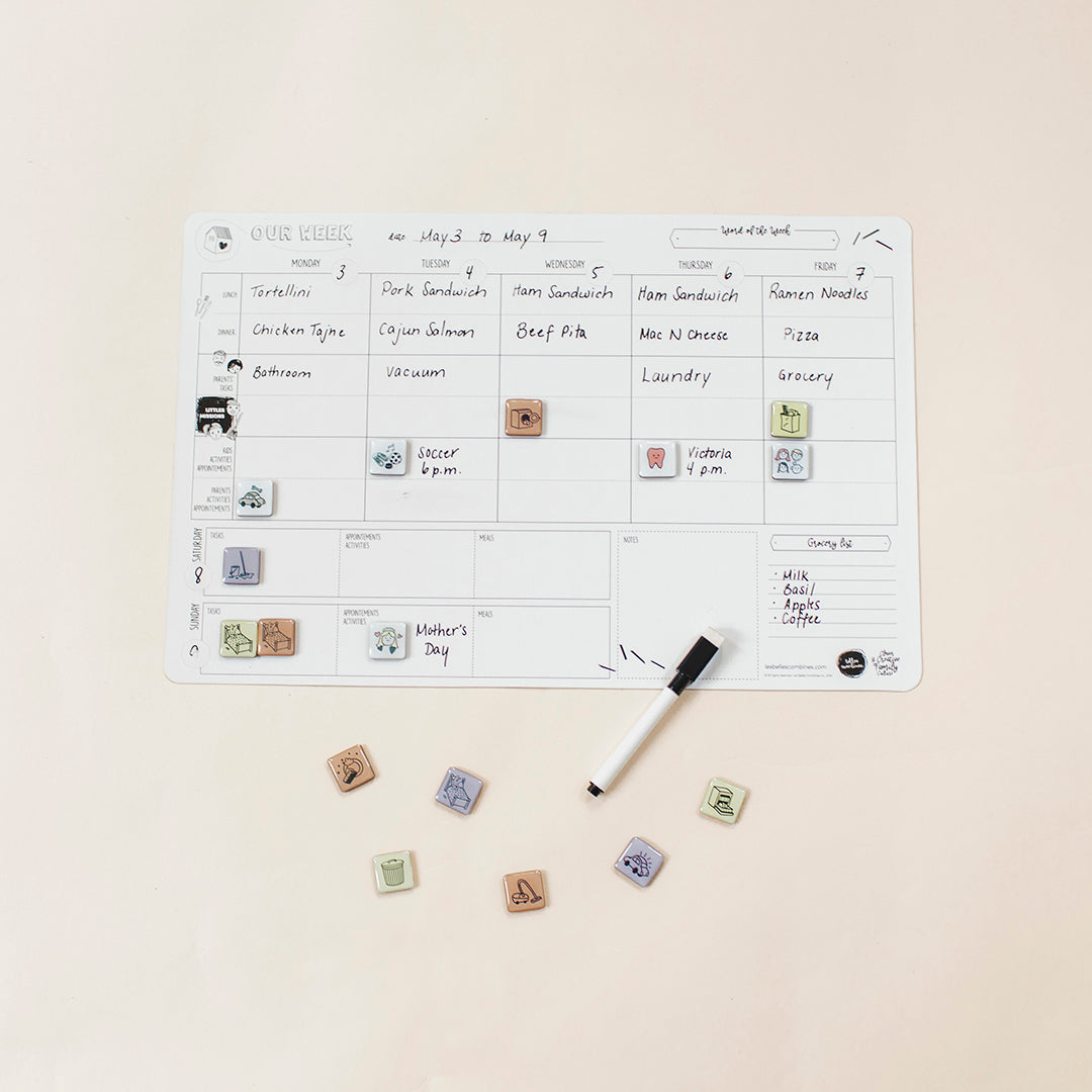 English version of the Belles Combines Weekly Planner used with magnets