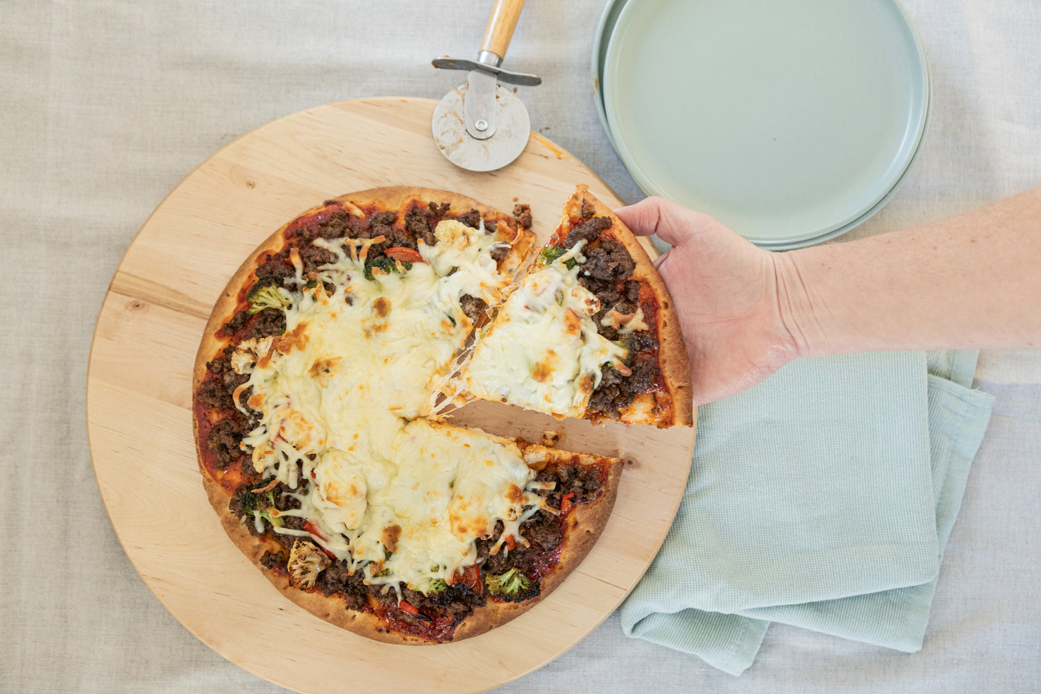 Pizza viande et légumes